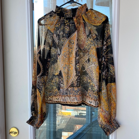 Boohoo Tops - Boohoo Black and gold sheer top with back peephole